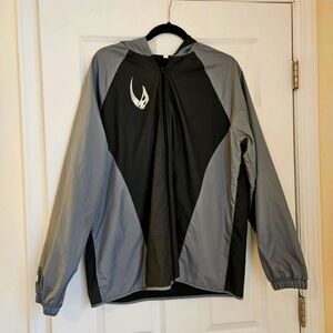 NWOT officially licensed Mandolorian windbreaker hoodie, Men's M